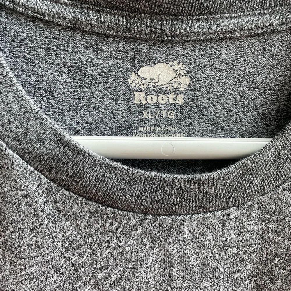 Gray Roots Canadian Tee - Picture 6 of 6
